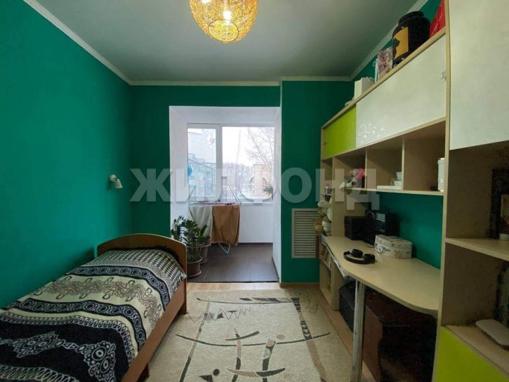 4-комн квартира Красноярская улица, д.8