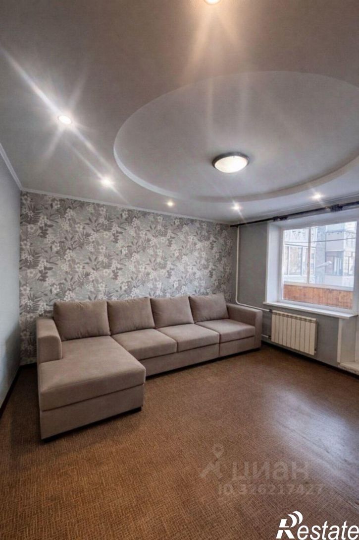 2-комн квартира улица Крылова, 106 к3,  д. 106 к3