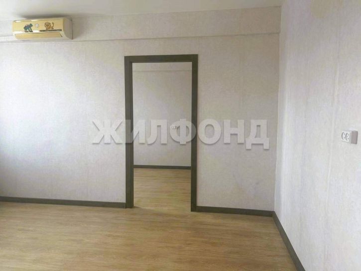 2-комн квартира Комарова улица, д.4