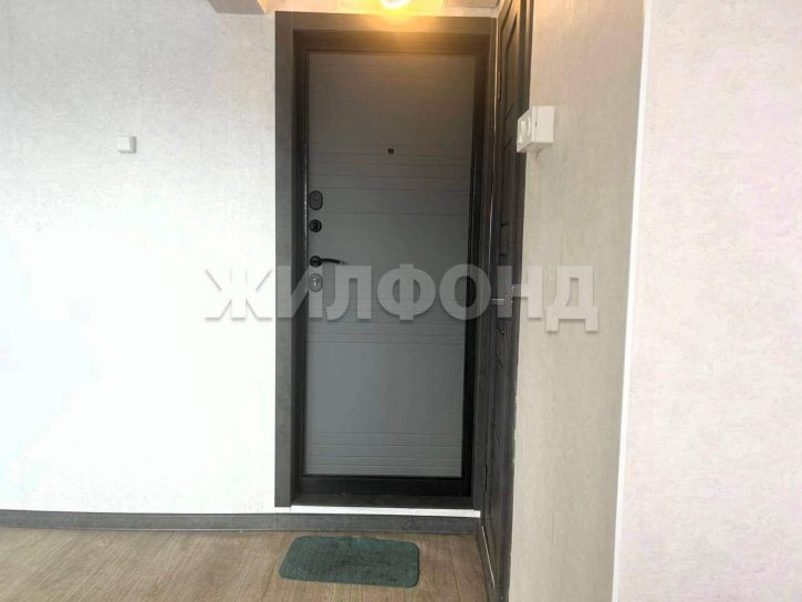 2-комн квартира Комарова улица, д.4