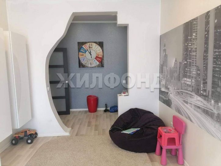 2-комн квартира Стофато улица, д.14