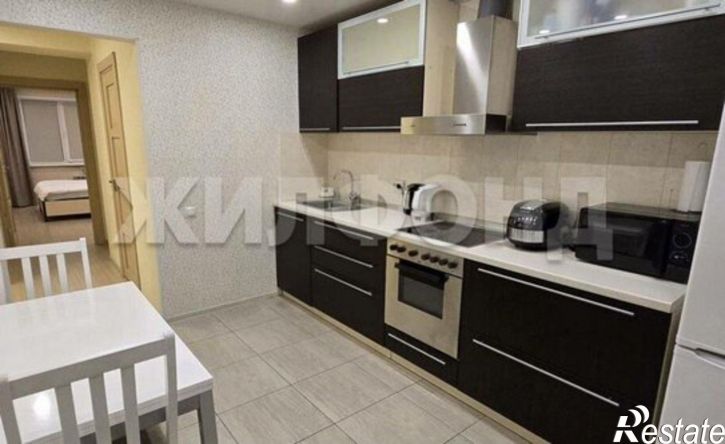 3-комн квартира проспект Дружбы Народов, 39Б,  д. 39Б
