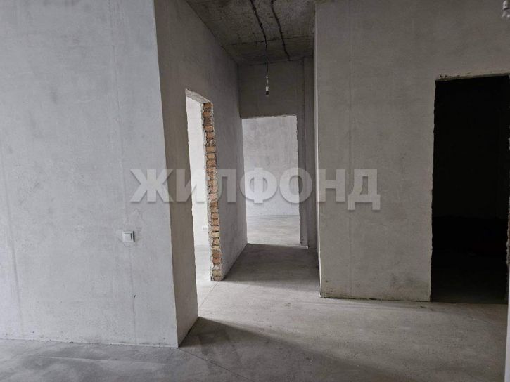 3-комн квартира Генерала Тихонова улица, д.14