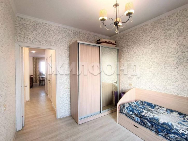 3-комн квартира Дзержинского ул., д.187