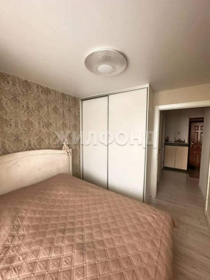 3-комн квартира Некрасова улица, д.22А