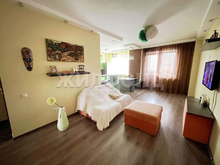 3-комн квартира Дружбы Народов проспект, д.39