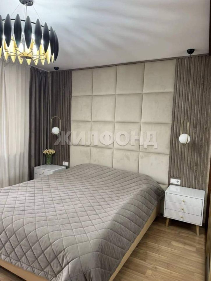 4-комн квартира Торосова ул., д.17