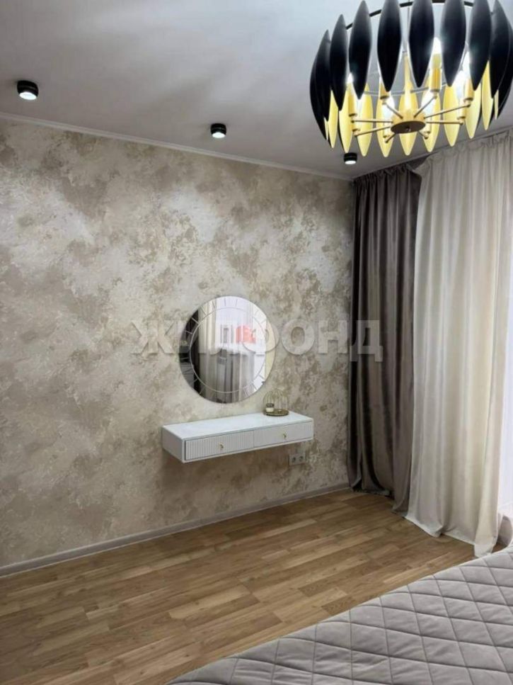 4-комн квартира Торосова ул., д.17
