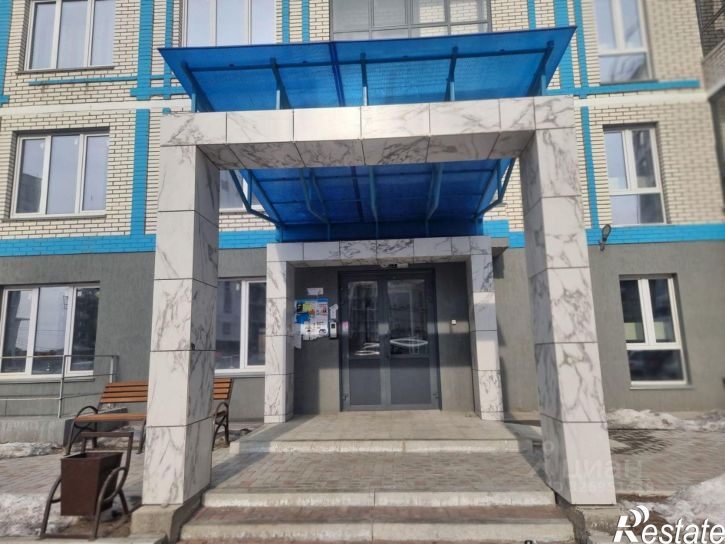 2-комн квартира ул Генерала Тихонова, 8,  д. 8