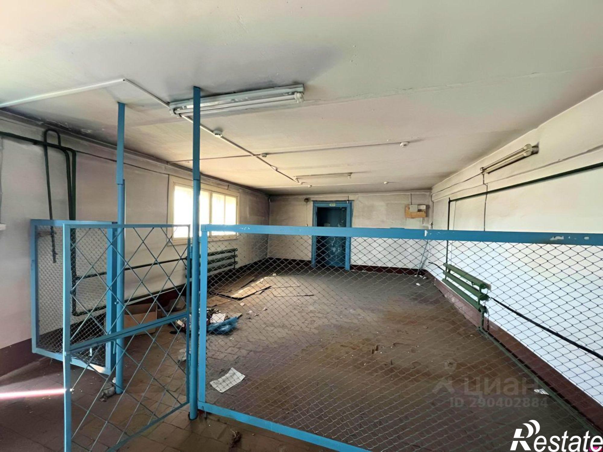 Купить складское помещение за 10 500 300 рублей на Станционная улица