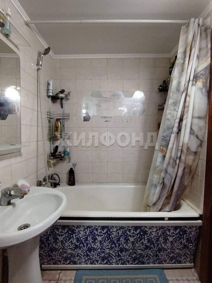 2-комн квартира Маршала Жукова улица, д.70