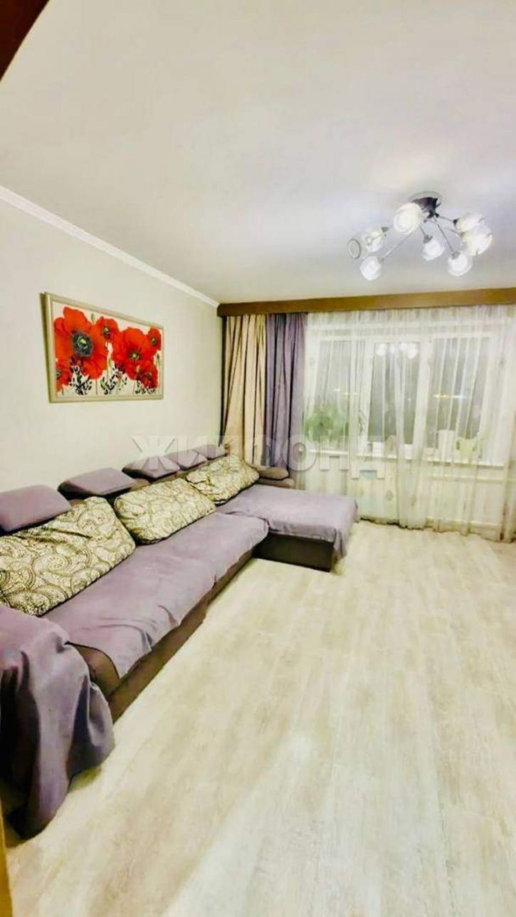4-комн квартира Дружбы Народов проспект, д.23