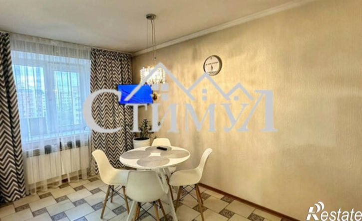 3-комн квартира улица Торосова, 17,  д. 17