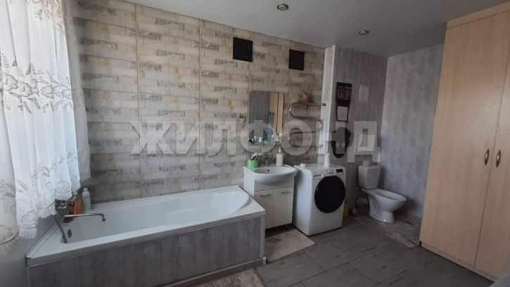 3-комн квартира Маршала Жукова ул., д.90