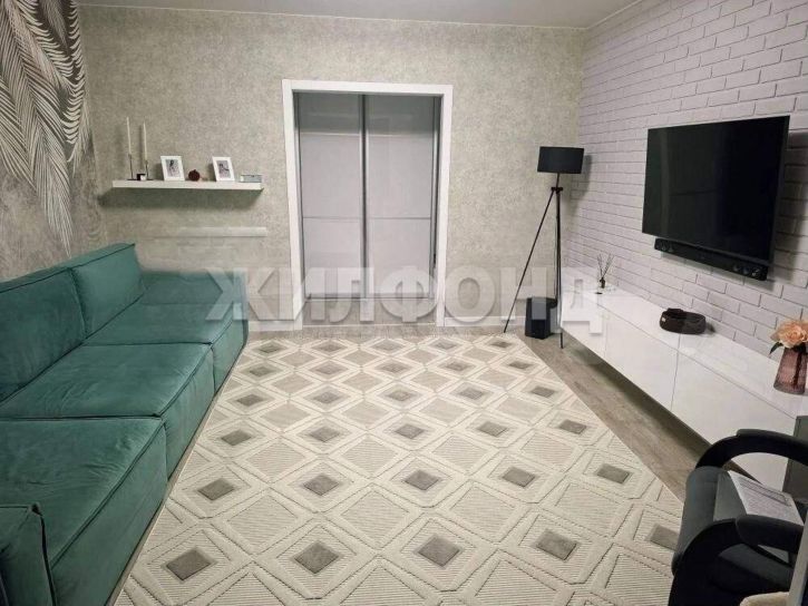 3-комн квартира Торосова улица, д.7к1