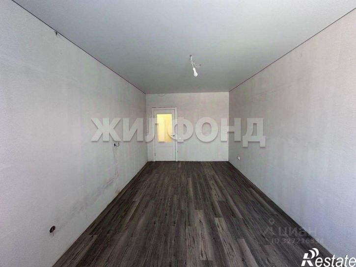 2-комн квартира улица Генерала Тихонова, 2,  д. 2