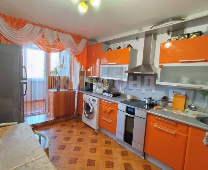 4-комн квартира Пушкина улица, д.117