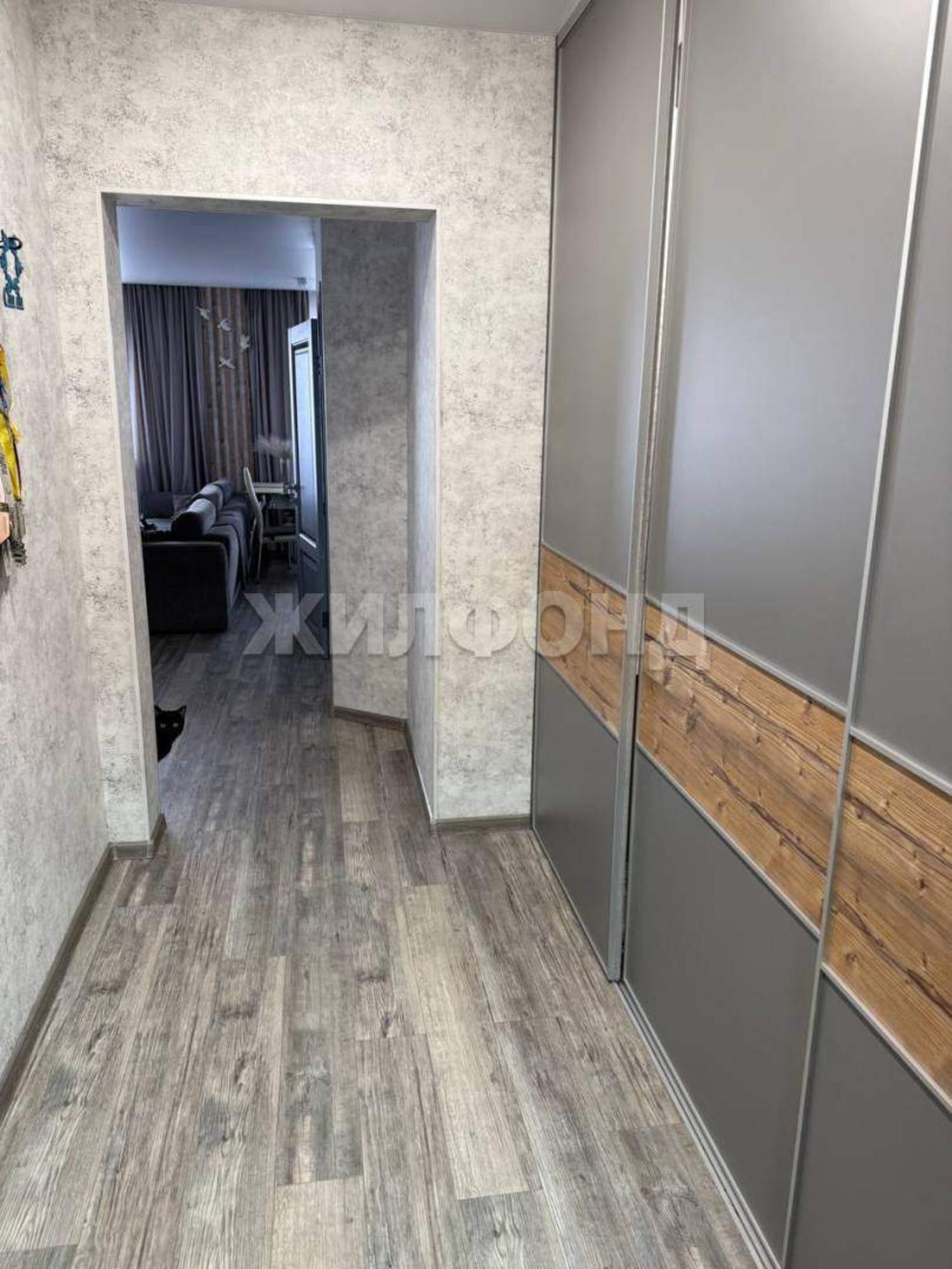 Купить квартиру за 10 350 000 рублей на Кирова ул., д.214А