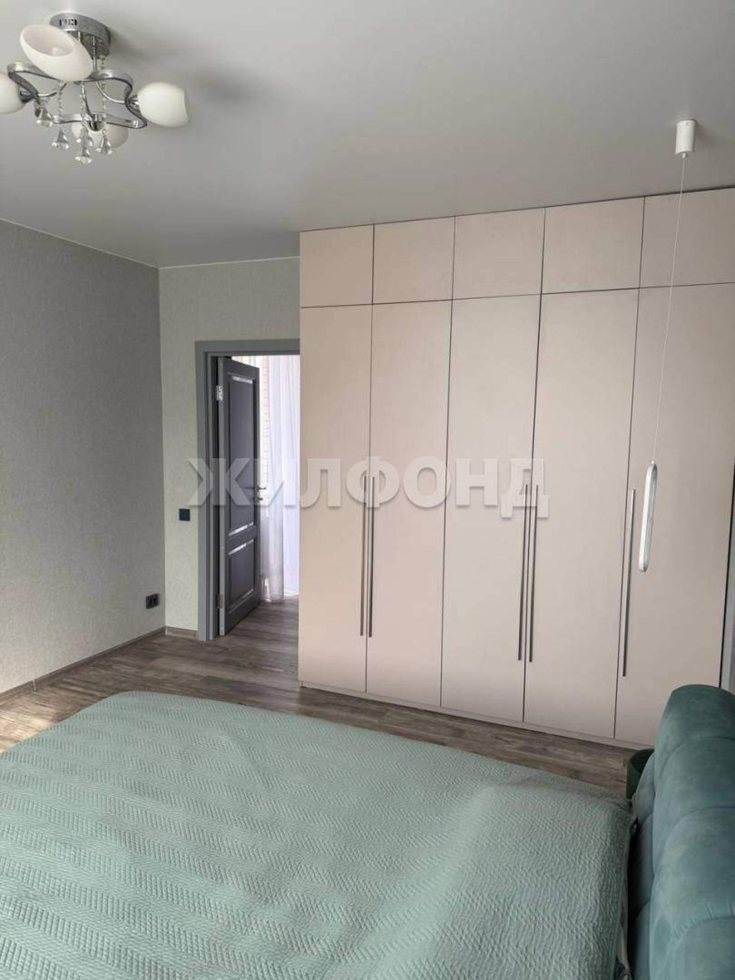 Купить квартиру за 10 350 000 рублей на Кирова ул., д.214А