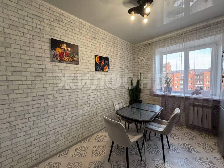 2-комн квартира Лермонтова ул., д.21к1