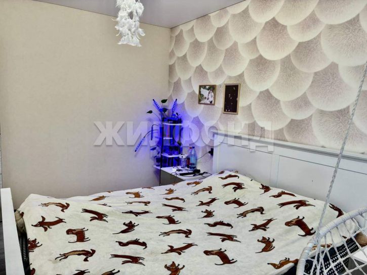 3-комн квартира Пирятинская ул., д.17А