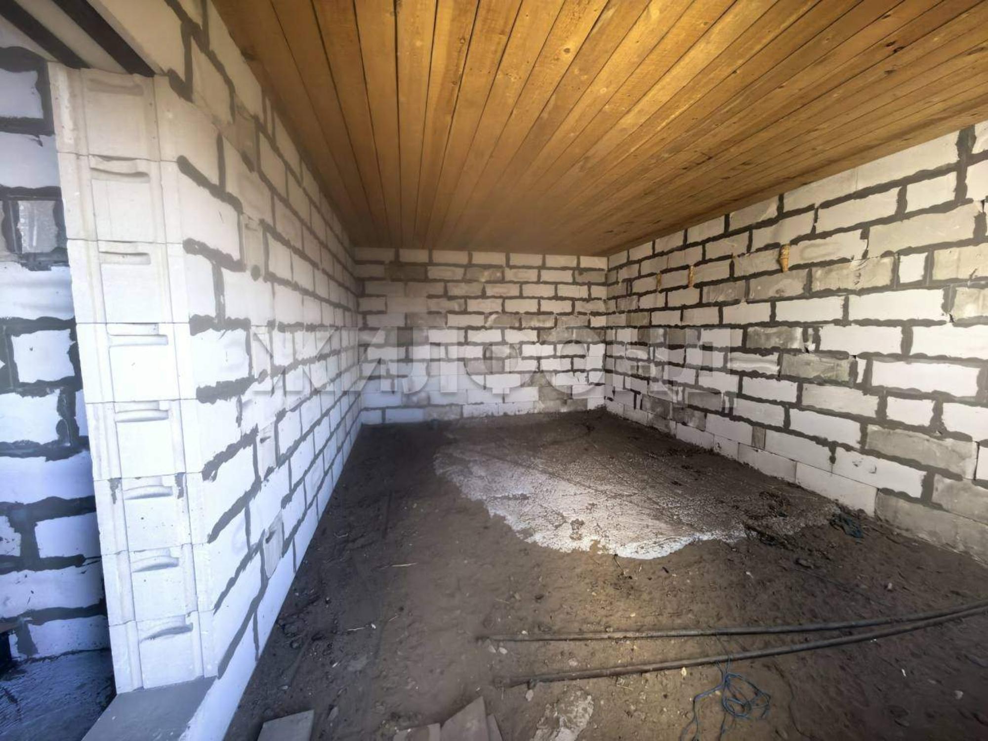 Купить дачу, дом, коттедж за 3 950 000 рублей на Дорожная ул.