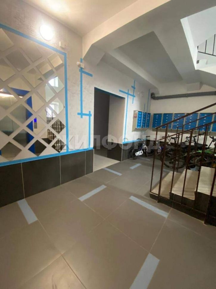 2-комн квартира Генерала Тихонова ул., д.8