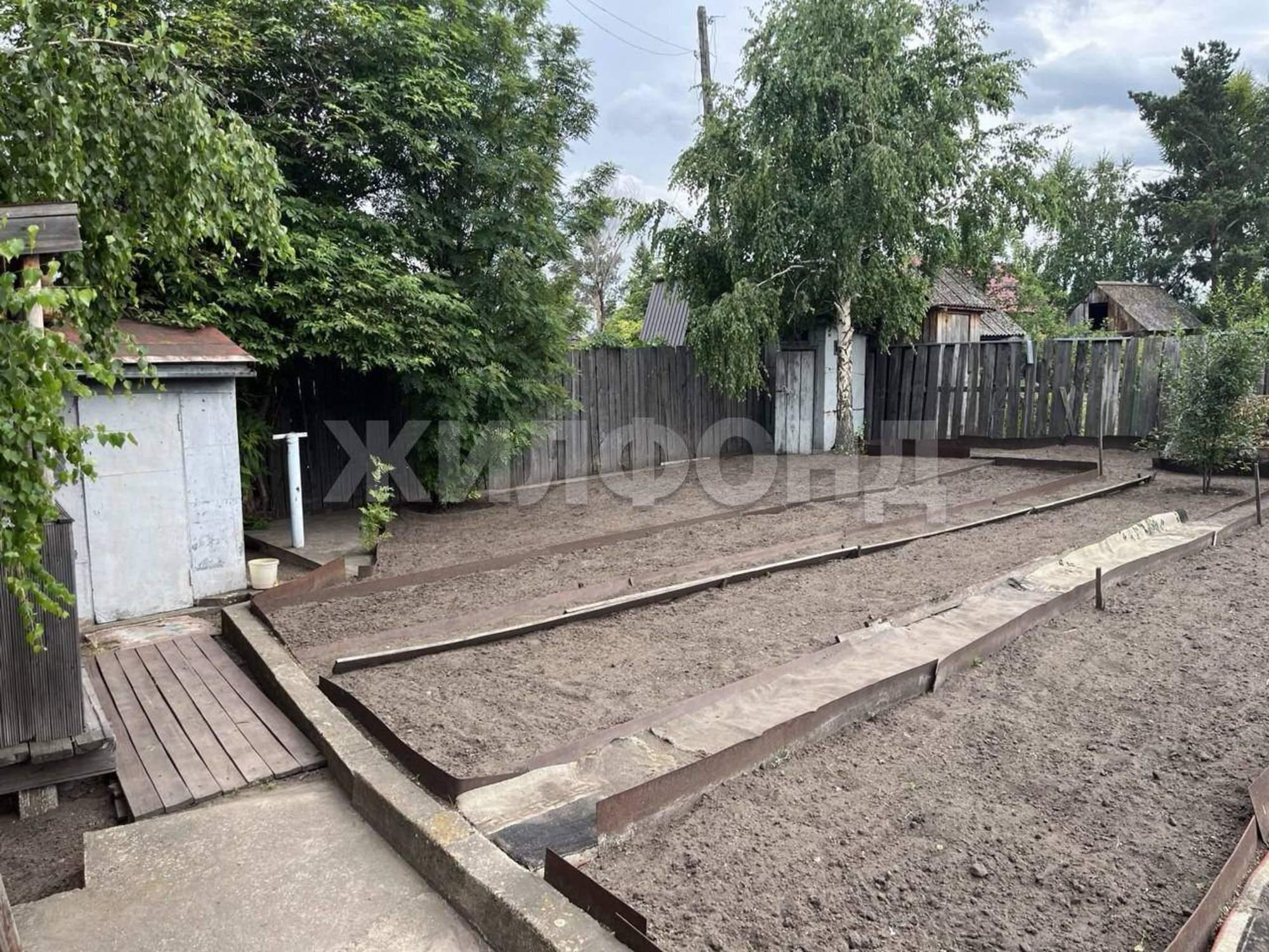 Купить дачу, дом, коттедж за 1 400 000 рублей на Зеленая ул.