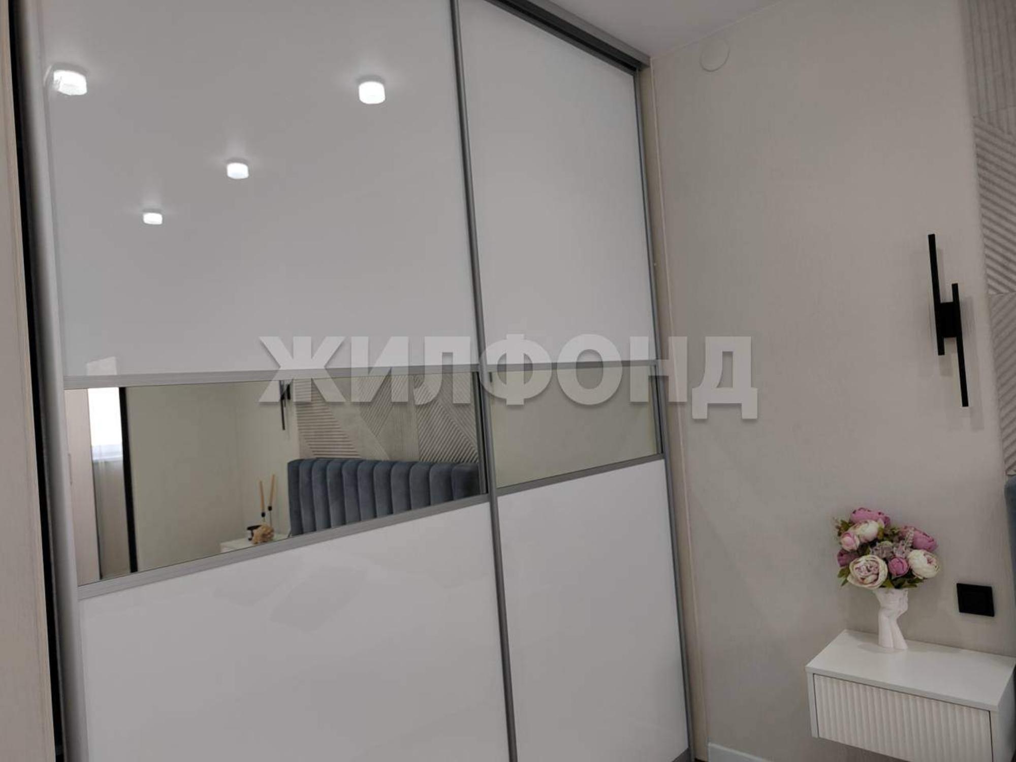 Купить квартиру за 5 300 000 рублей на Буденного ул., д.101