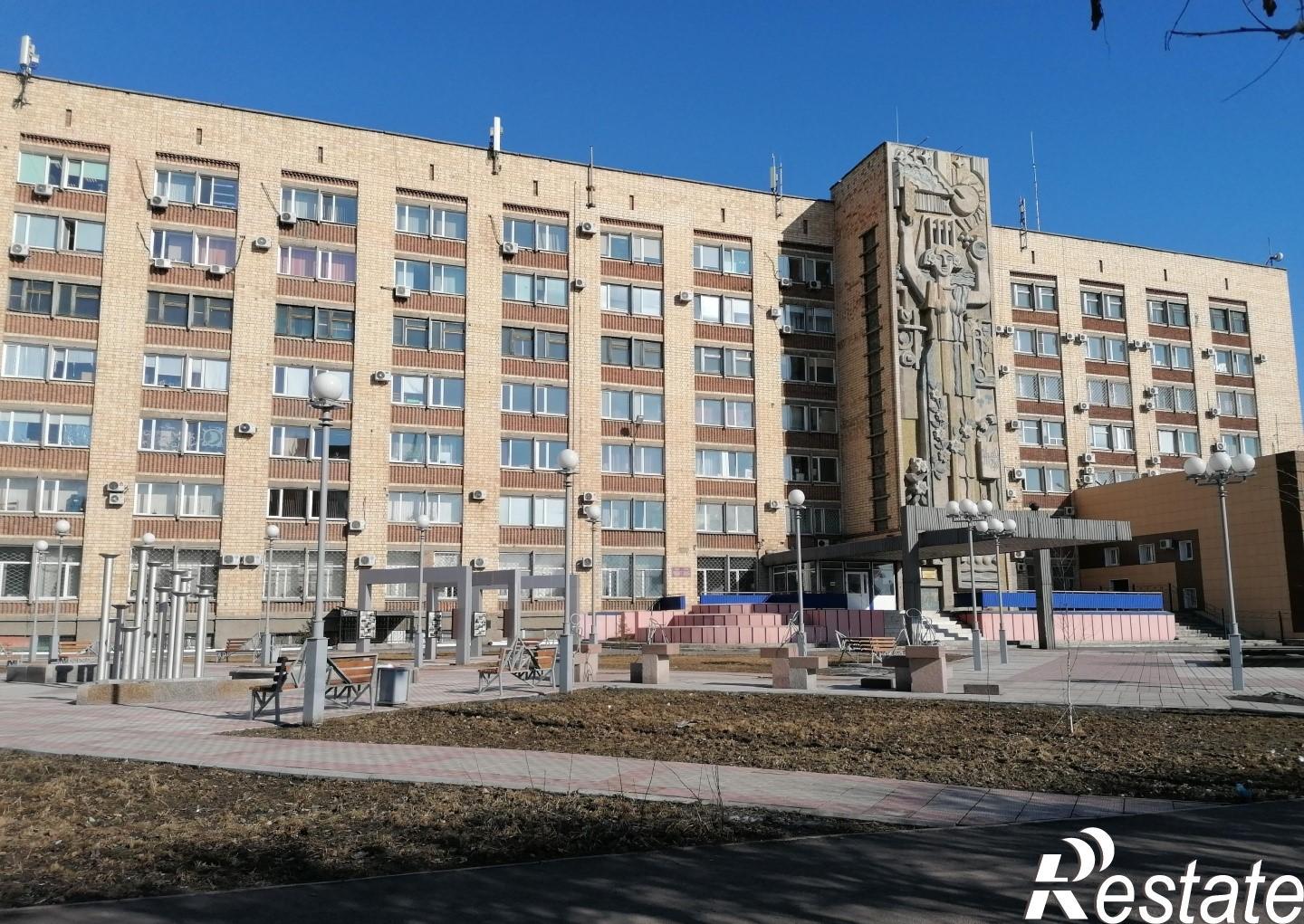 Купить офис, помещение под офис за 54 000 000 рублей на Абакан, ул. Кирова, 100