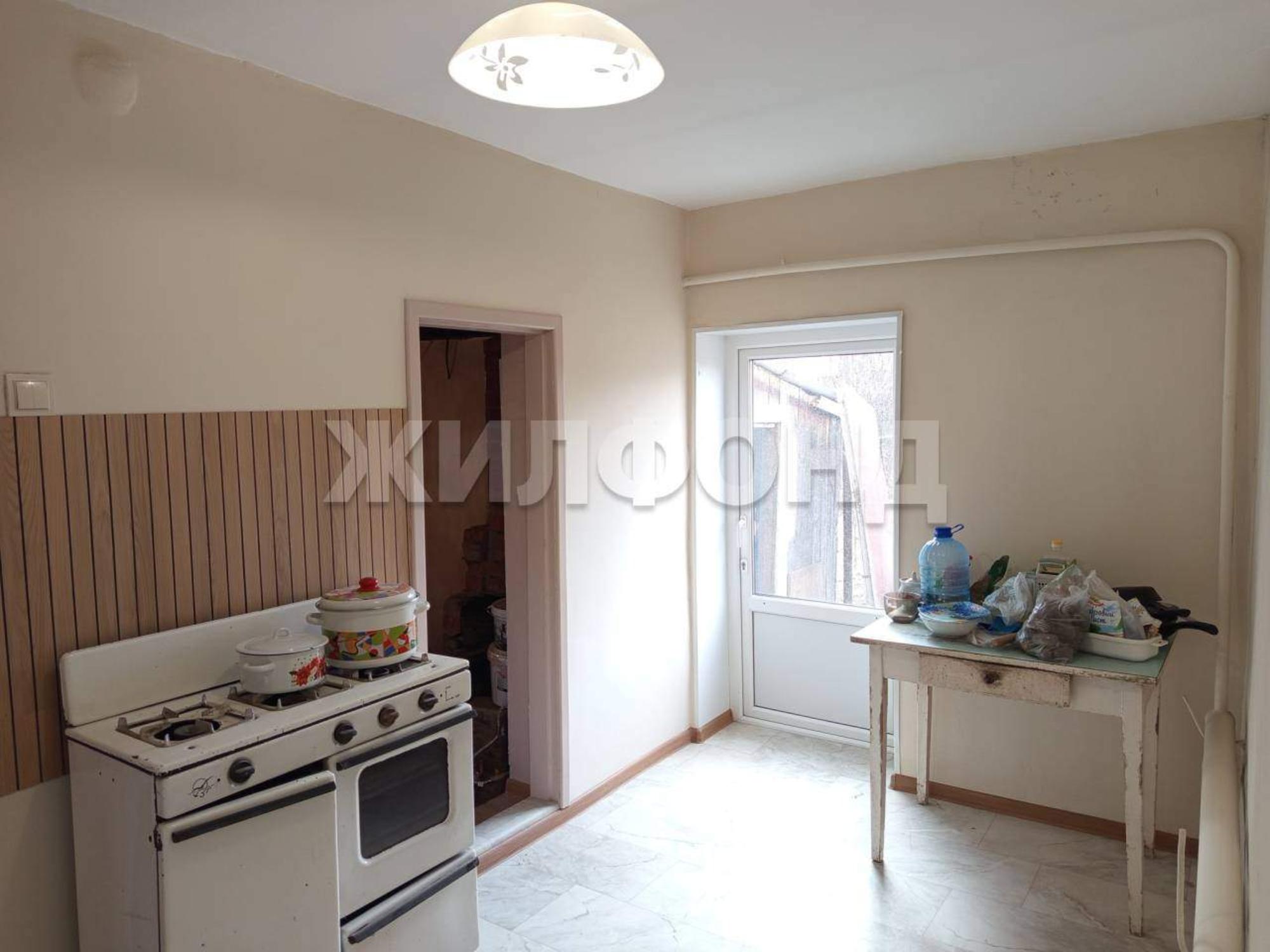 Купить дачу, дом, коттедж за 6 450 000 рублей на Котовского ул.