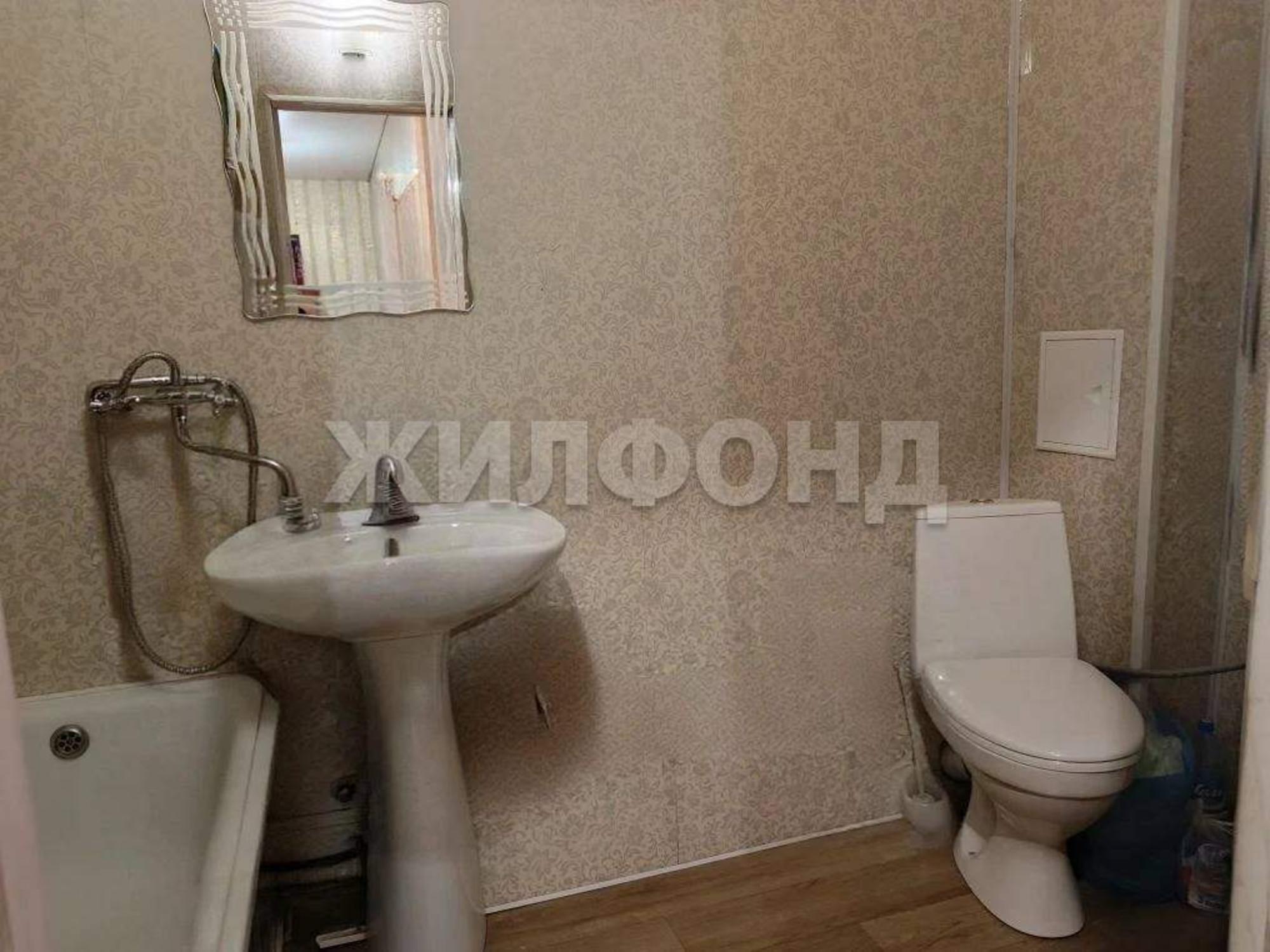 Купить квартиру за 5 400 000 рублей на Торосова ул., д.9а