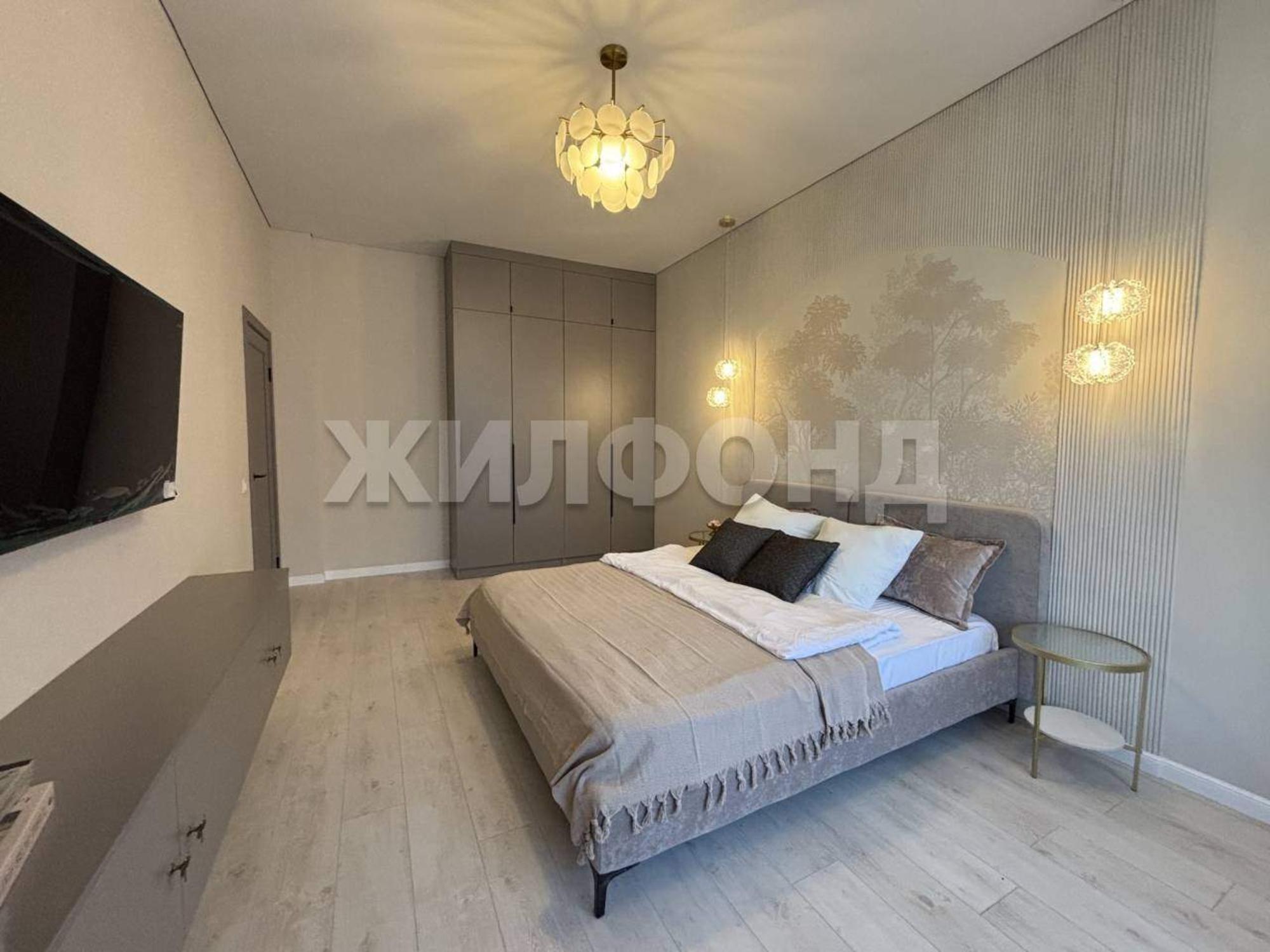 Купить квартиру за 10 700 000 рублей на Авиаторов ул., д.1В