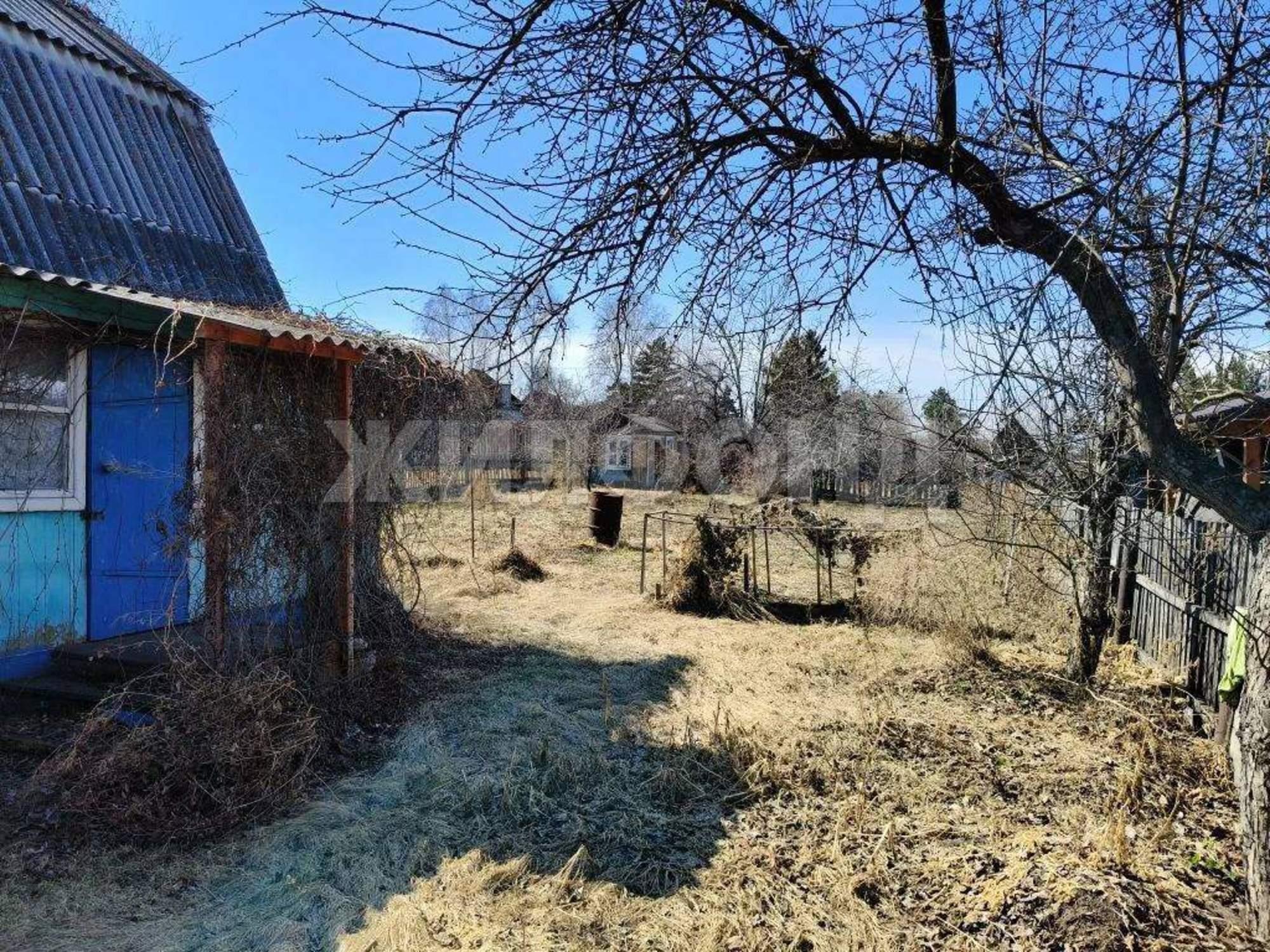 Купить дачу, дом, коттедж за 500 000 рублей на Сосновая ул.