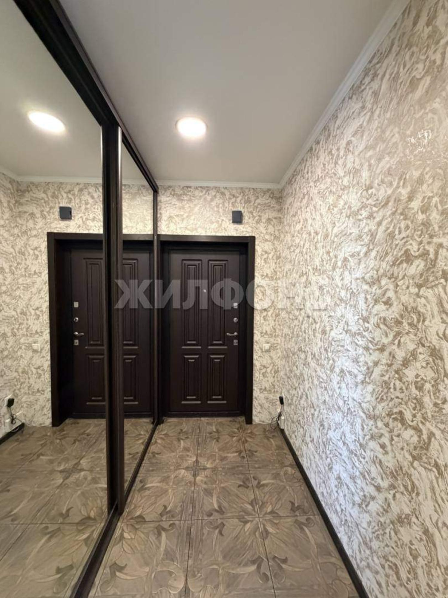 Купить квартиру за 8 200 000 рублей на Торосова ул., д.7к1