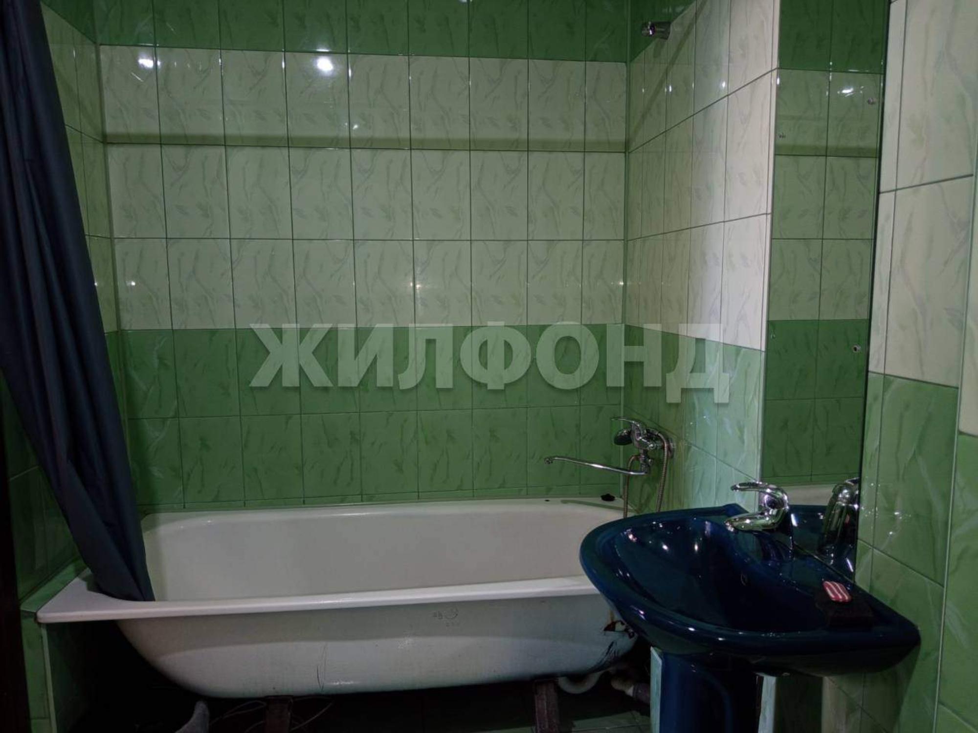Купить квартиру за 5 500 000 рублей на Кирова ул., д.120к2