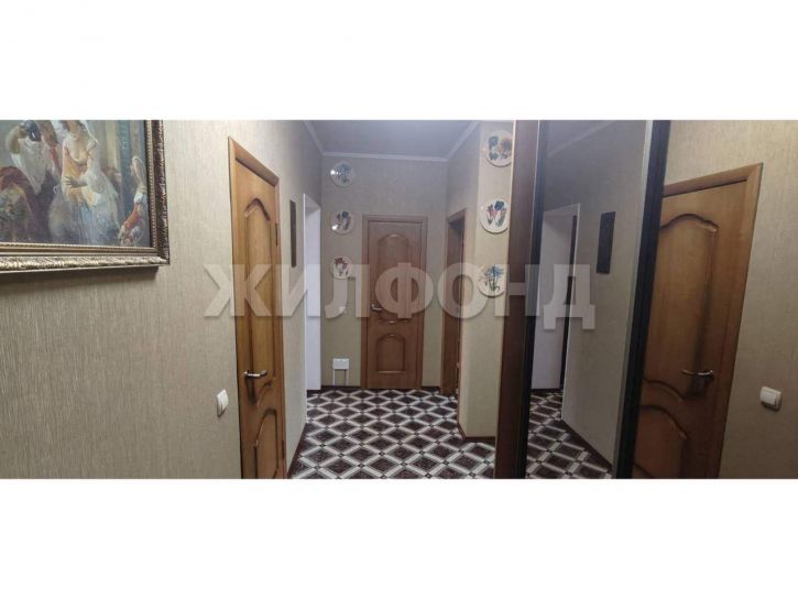 3-комн квартира Стофато ул., д.4