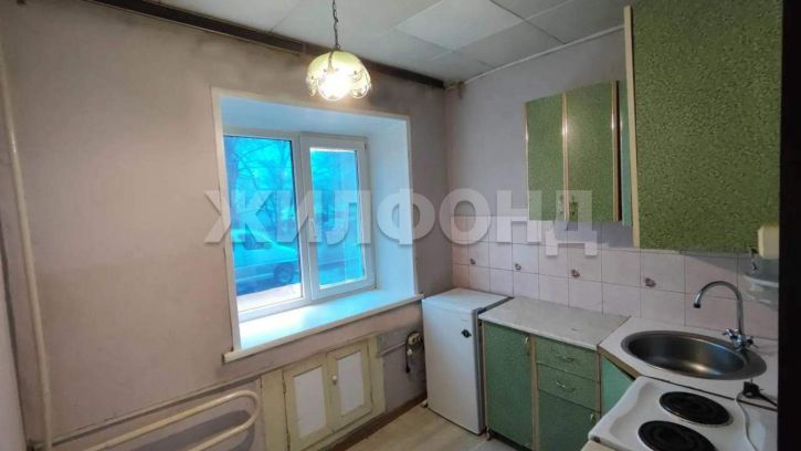 3-комн квартира Пирятинская ул., д.14