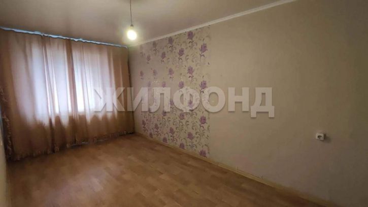 3-комн квартира Пирятинская ул., д.14