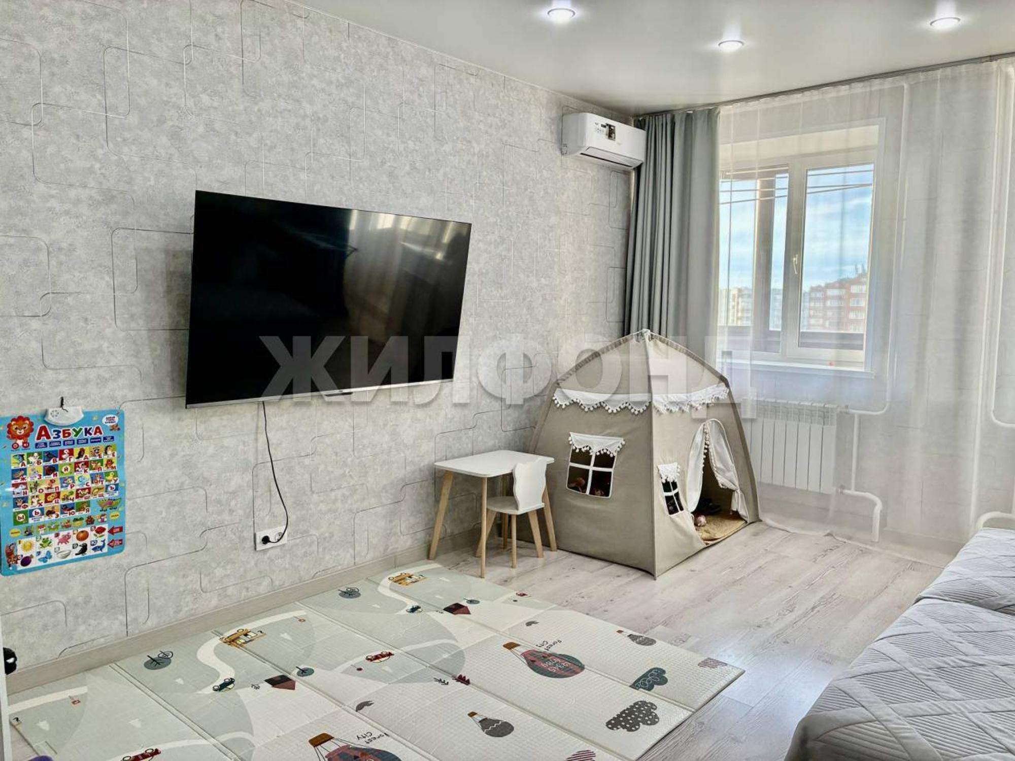 Купить квартиру за 8 250 000 рублей на Некрасова ул., д.18