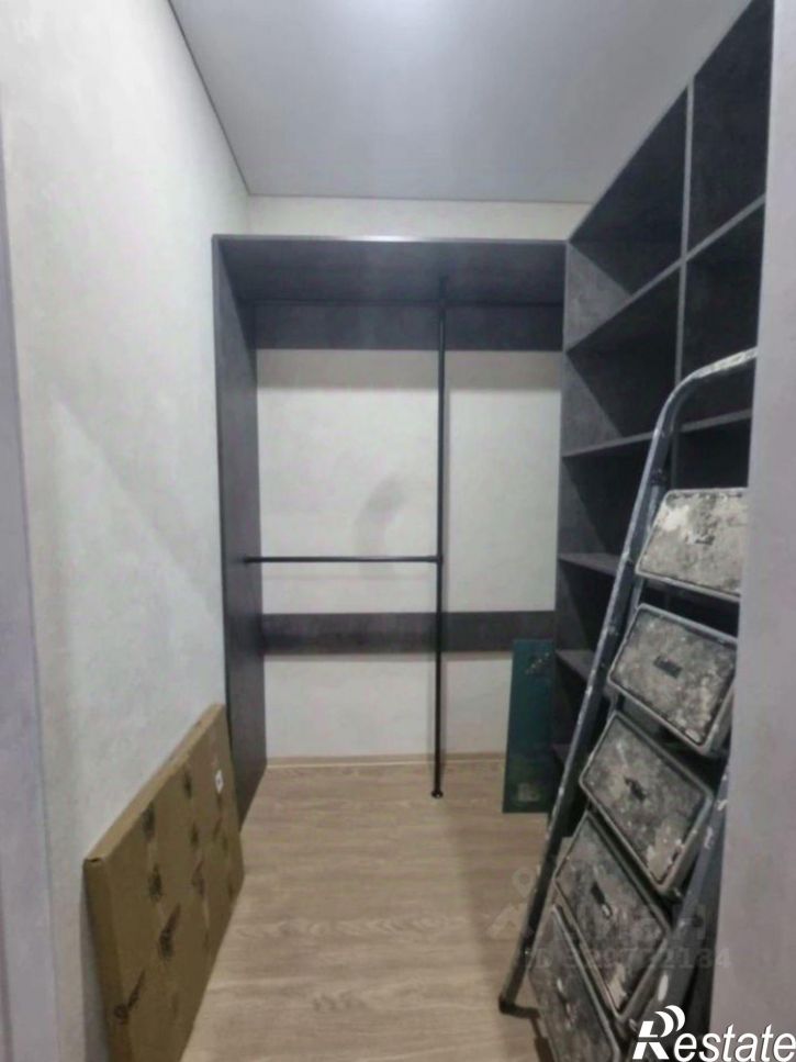 1-комн квартира улица Авиаторов, 5,  д. 5