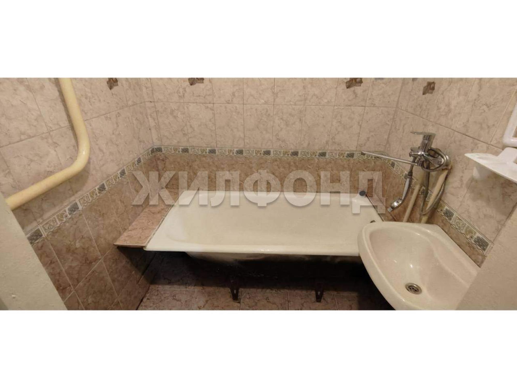 Купить квартиру за 4 250 000 рублей на Торосова ул., д.21