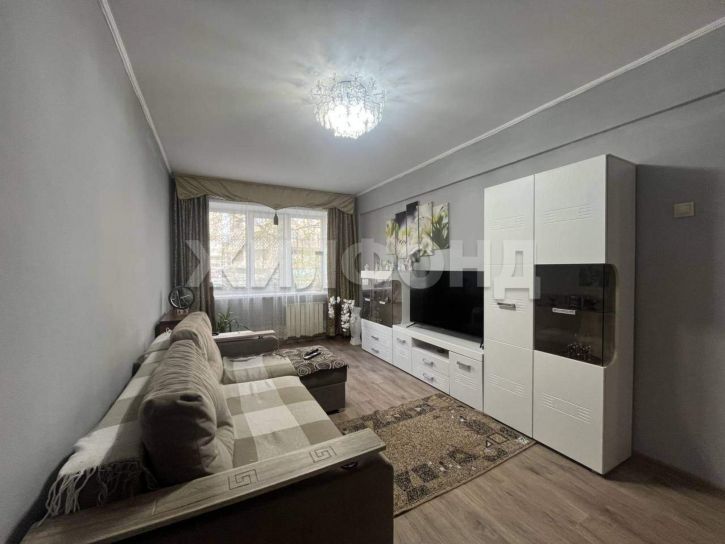 3-комн квартира Кирова ул., д.250