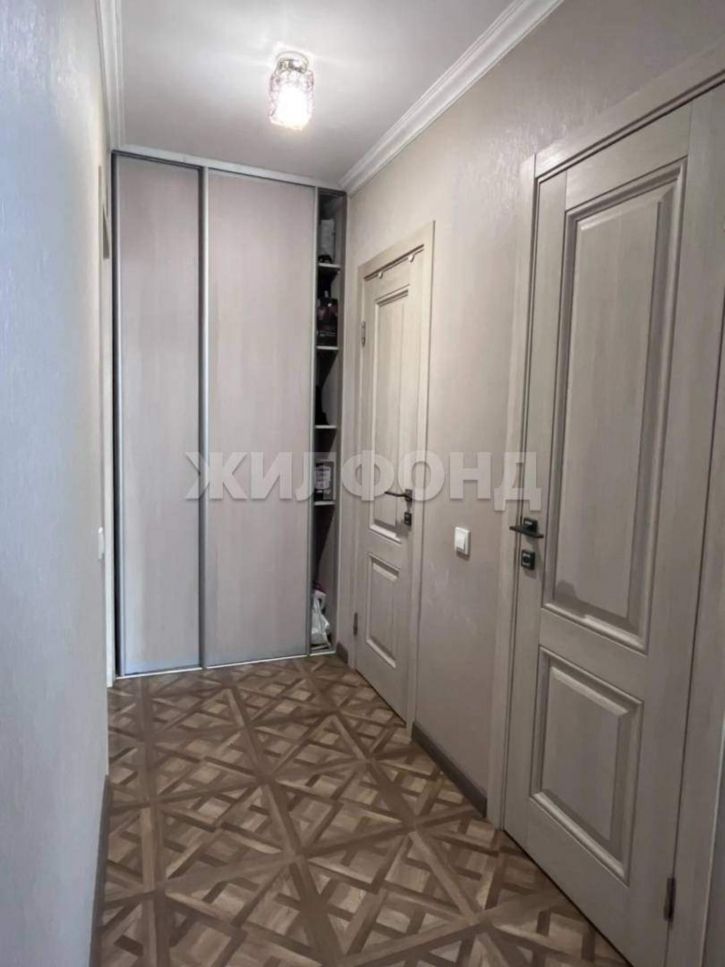 2-комн квартира Крылова ул., д.106к2