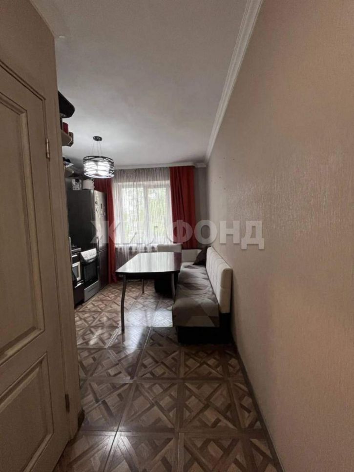 2-комн квартира Крылова ул., д.106к2