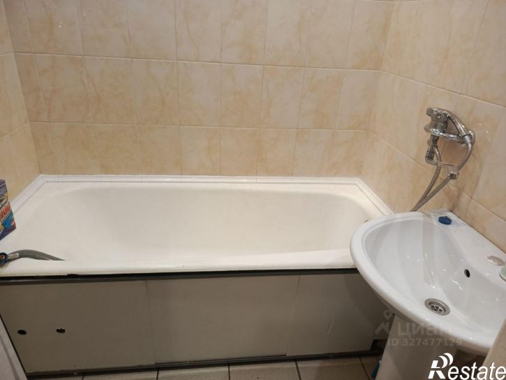 3-комн квартира ул Бограда, 62,  д. 62