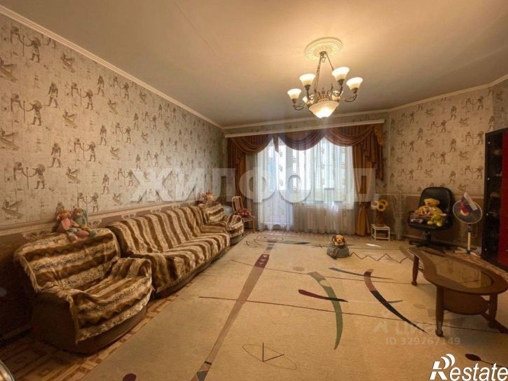 4-комн квартира ул Вяткина, 33а,  д. 33а