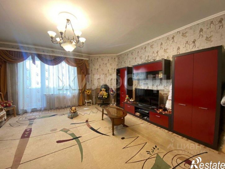 4-комн квартира ул Вяткина, 33а,  д. 33а