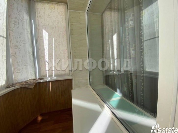 4-комн квартира ул Вяткина, 33а,  д. 33а