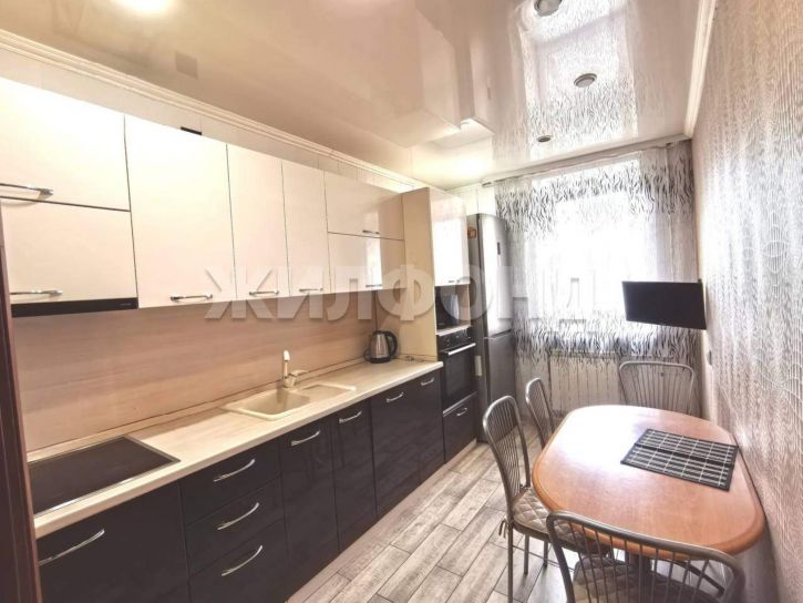 3-комн квартира Чкалова ул., д.13а